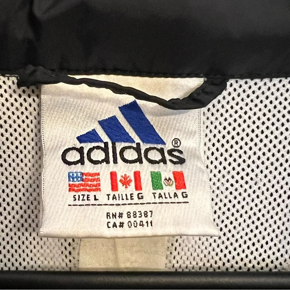 Vintage 90’s Adidas Windbreaker Jacket Black Full Zip Size‎ L